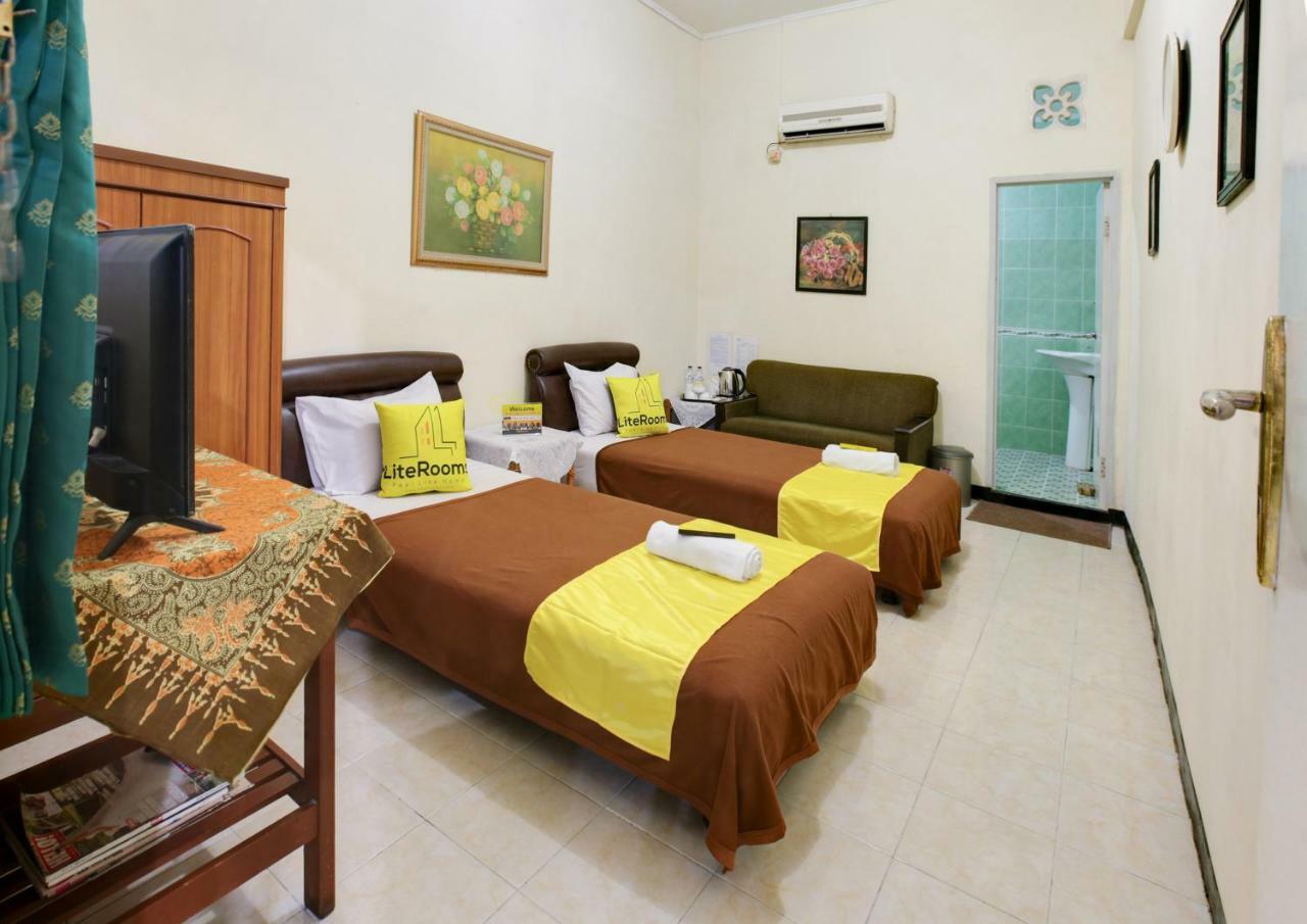 Lite Rooms Bogor Guest House Kültér fotó