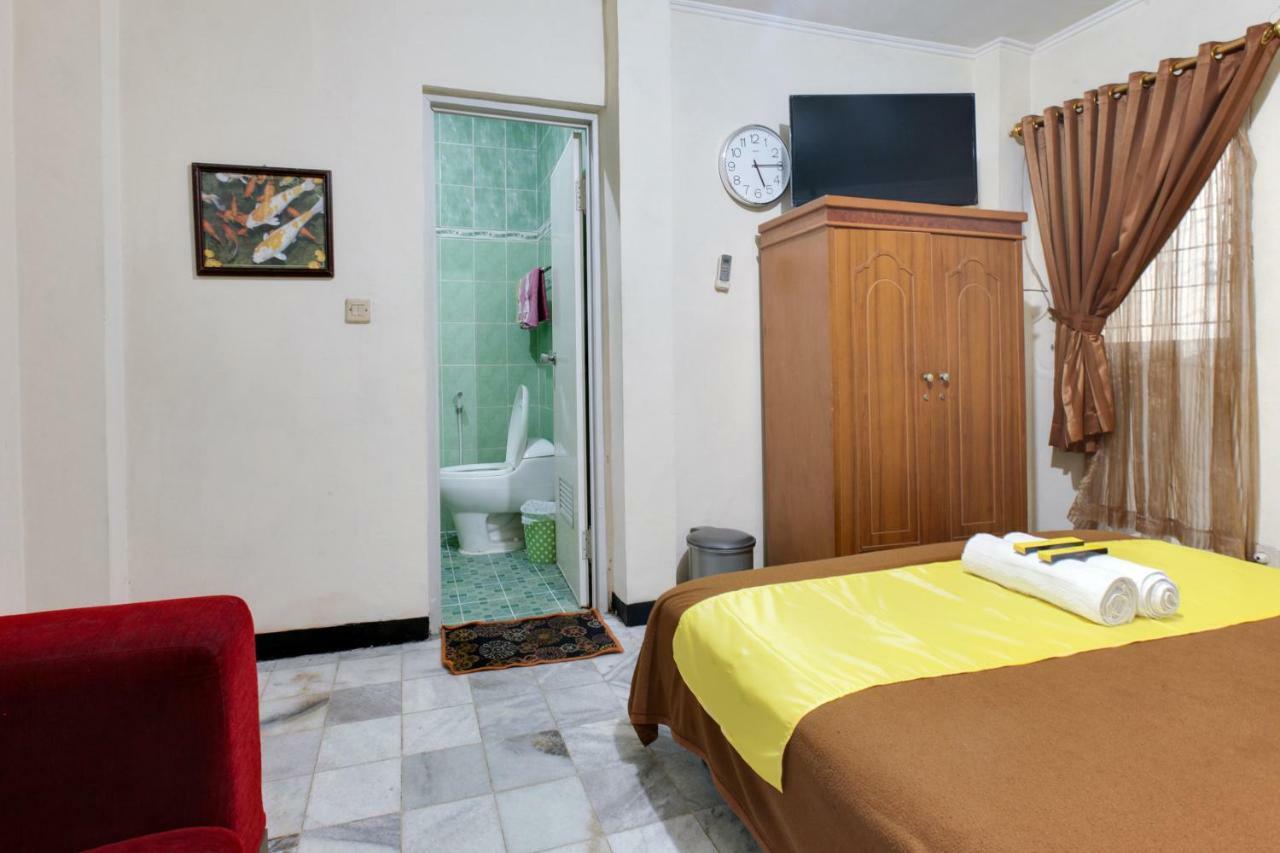 Lite Rooms Bogor Guest House Kültér fotó