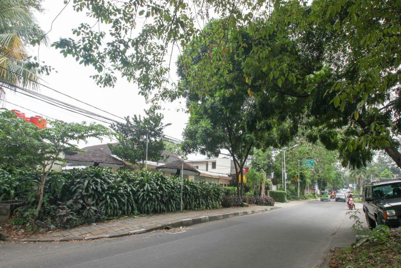 Lite Rooms Bogor Guest House Kültér fotó