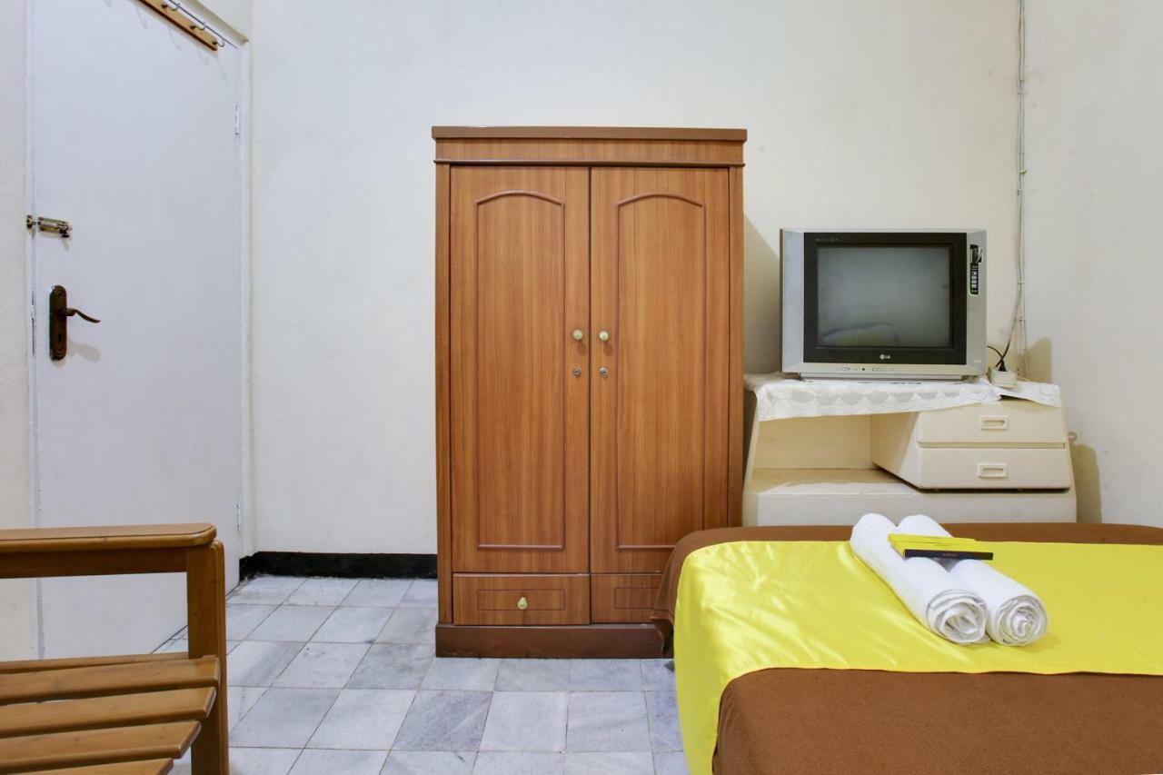 Lite Rooms Bogor Guest House Kültér fotó